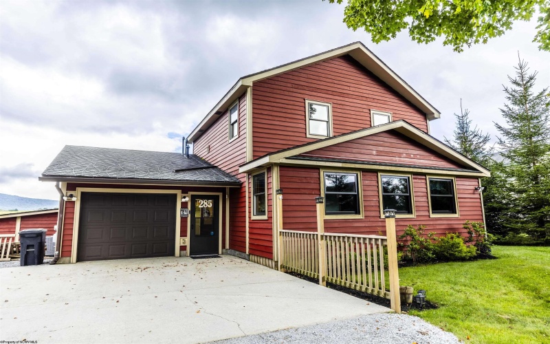 285 Cessna Lane, Davis, West Virginia 26260, 3 Bedrooms Bedrooms, 7 Rooms Rooms,2 BathroomsBathrooms,Single Family Detached,For Sale,Cessna,10161324