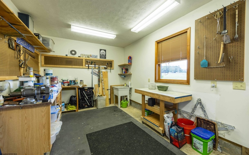 285 Cessna Lane, Davis, West Virginia 26260, 3 Bedrooms Bedrooms, 7 Rooms Rooms,2 BathroomsBathrooms,Single Family Detached,For Sale,Cessna,10161324