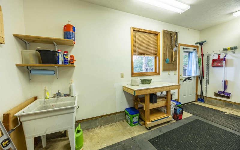 285 Cessna Lane, Davis, West Virginia 26260, 3 Bedrooms Bedrooms, 7 Rooms Rooms,2 BathroomsBathrooms,Single Family Detached,For Sale,Cessna,10161324