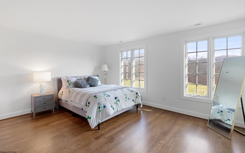 19 Golf Course Drive, Clarksburg, West Virginia 26301, 4 Bedrooms Bedrooms, 9 Rooms Rooms,3 BathroomsBathrooms,Single Family Detached,For Sale,Golf Course,10157996