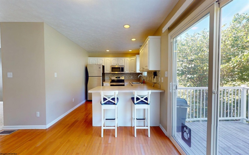 2001 Pierpont Heights, Morgantown, West Virginia 26508, 3 Bedrooms Bedrooms, 6 Rooms Rooms,2 BathroomsBathrooms,Single Family Attached,For Sale,Pierpont,10161325