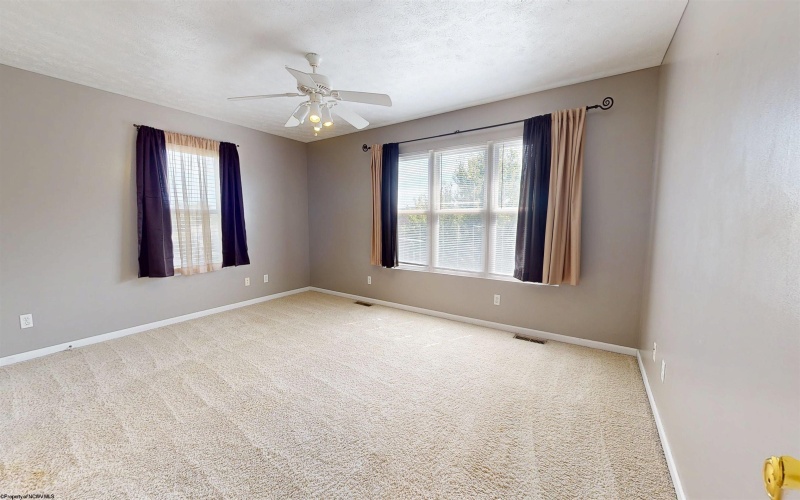 2001 Pierpont Heights, Morgantown, West Virginia 26508, 3 Bedrooms Bedrooms, 6 Rooms Rooms,2 BathroomsBathrooms,Single Family Attached,For Sale,Pierpont,10161325