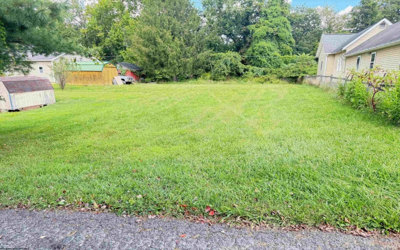 TBD Henderson Avenue, Clarksburg, West Virginia 26301, ,Lots/land,For Sale,Henderson,10161328