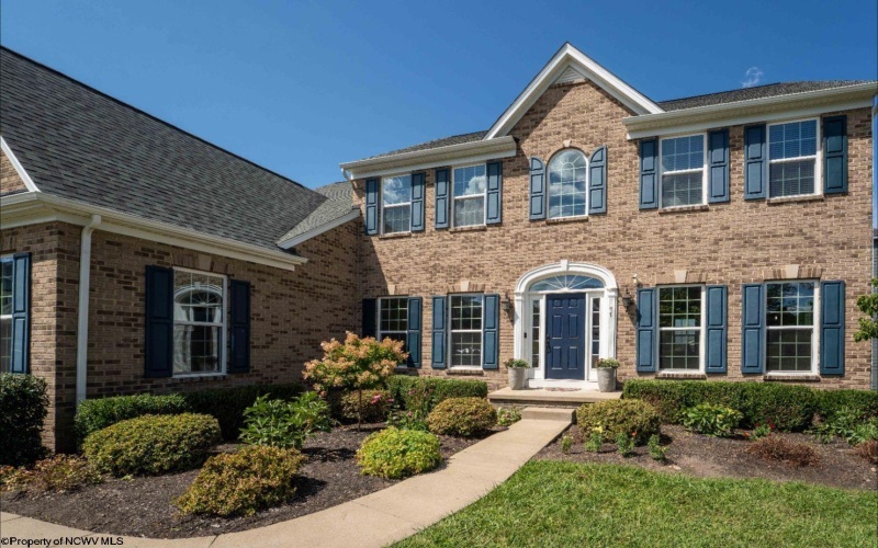 77 Falling Water Lane, Morgantown, West Virginia 26508, 4 Bedrooms Bedrooms, 10 Rooms Rooms,3 BathroomsBathrooms,Single Family Detached,For Sale,Falling Water,10161330