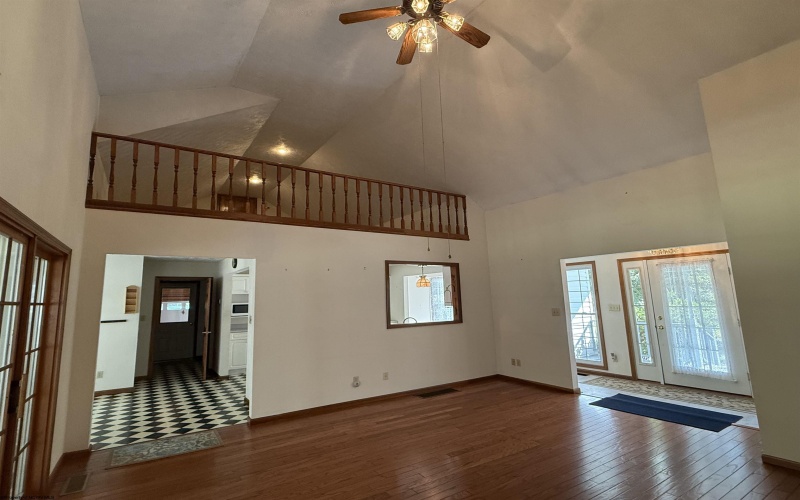 125 Amber Lane, Fairmont, West Virginia 26554, 3 Bedrooms Bedrooms, 10 Rooms Rooms,2 BathroomsBathrooms,Single Family Detached,For Sale,Amber,10161327