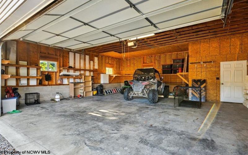 82 Robinwood Drive, Mount Clare, West Virginia 26408, 3 Bedrooms Bedrooms, 8 Rooms Rooms,2 BathroomsBathrooms,Single Family Detached,For Sale,Robinwood,10161340
