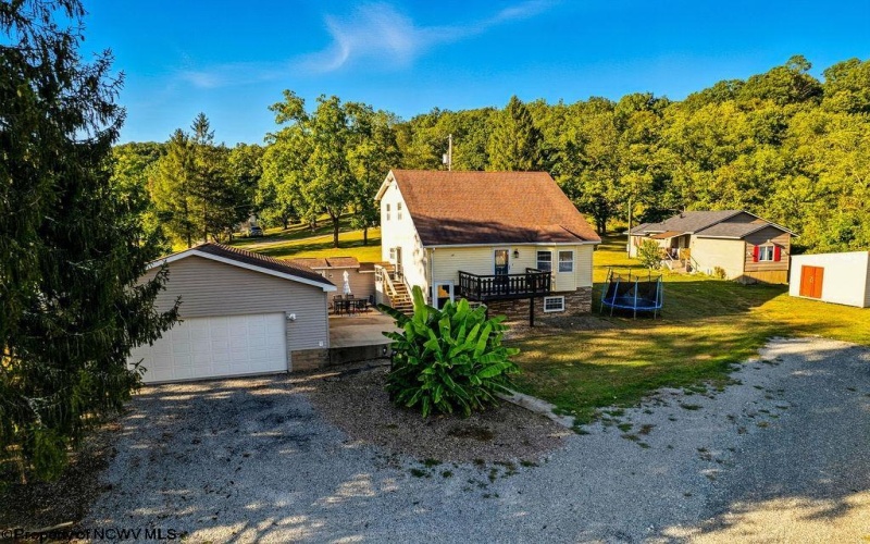 82 Robinwood Drive, Mount Clare, West Virginia 26408, 3 Bedrooms Bedrooms, 8 Rooms Rooms,2 BathroomsBathrooms,Single Family Detached,For Sale,Robinwood,10161340