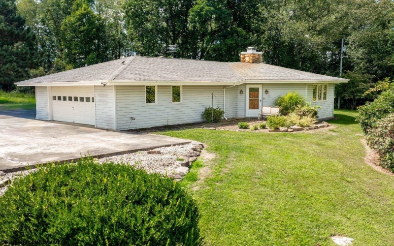 1141 Mount Zion Road, Fairmont, West Virginia 26554, 3 Bedrooms Bedrooms, 7 Rooms Rooms,2 BathroomsBathrooms,Single Family Detached,For Sale,Mount Zion,10161336