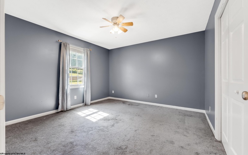 203 Foothills Lane, Morgantown, West Virginia 26508, 3 Bedrooms Bedrooms, 9 Rooms Rooms,2 BathroomsBathrooms,Single Family Detached,For Sale,Foothills,10161338