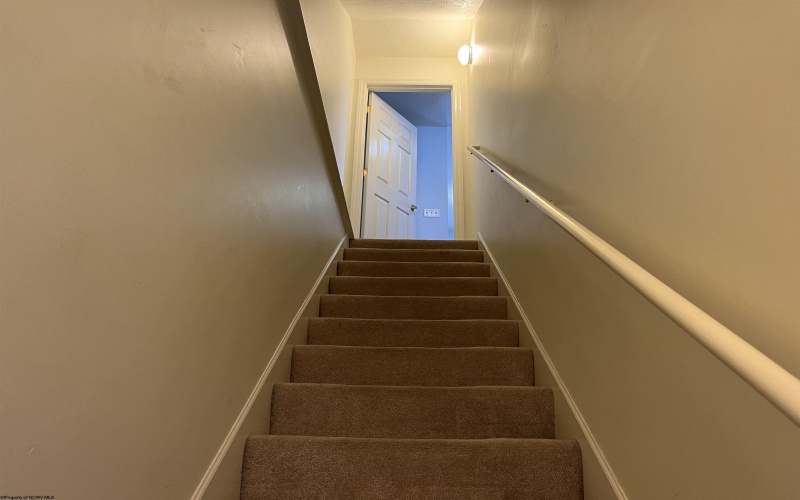 112 Donna Avenue, Morgantown, West Virginia 26505, 4 Bedrooms Bedrooms, 7 Rooms Rooms,3 BathroomsBathrooms,Single Family Attached,For Sale,Donna,10161342