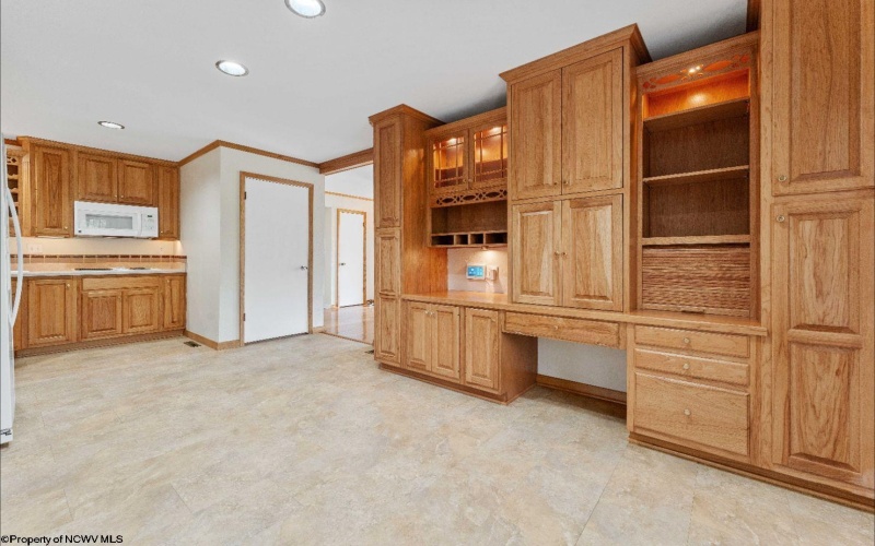 1503 Pattam Trail, Fairmont, West Virginia 26554, 3 Bedrooms Bedrooms, 7 Rooms Rooms,2 BathroomsBathrooms,Single Family Detached,For Sale,Pattam,10161365
