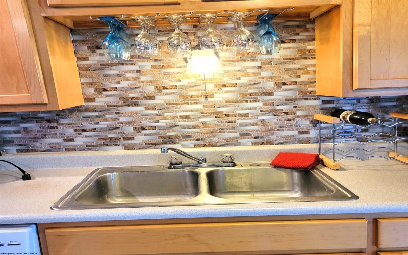 20 Pendletonheim Circle, Davis, West Virginia 26260, 1 Bedroom Bedrooms, 3 Rooms Rooms,1 BathroomBathrooms,Single Family Attached,For Sale,Pendletonheim,10161366