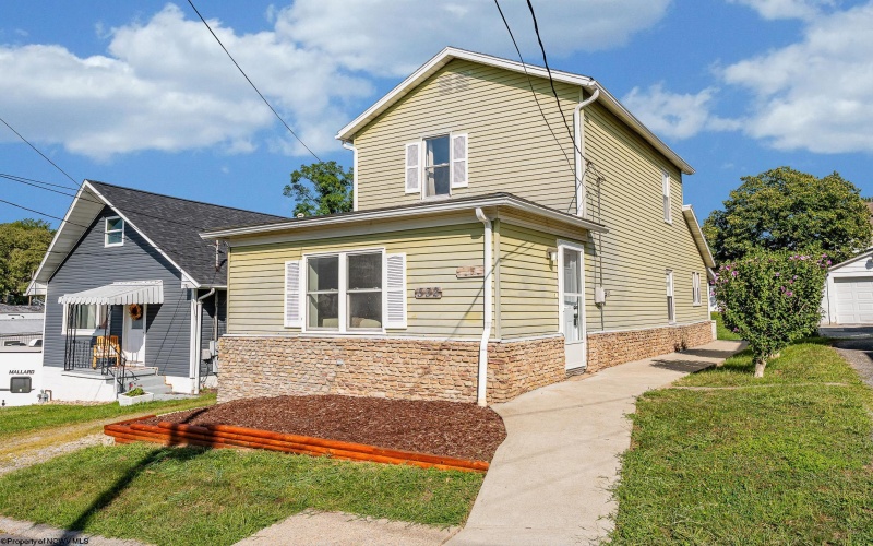 532 & 532 1/2 Herman Avenue, Star City, West Virginia 26505, ,Multi-unit/income,For Sale,Herman,10161343