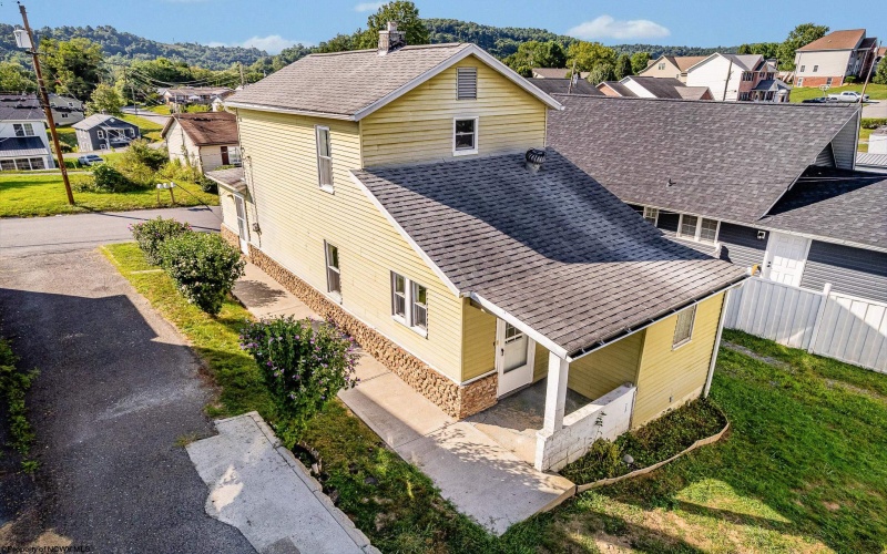 532 & 532 1/2 Herman Avenue, Star City, West Virginia 26505, ,Multi-unit/income,For Sale,Herman,10161343