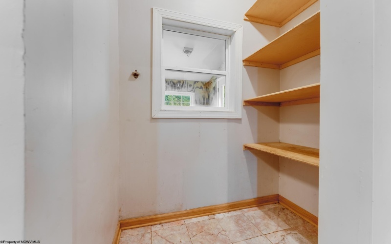 336 Gabbertville Road, Morgantown, West Virginia 26501, 2 Bedrooms Bedrooms, 6 Rooms Rooms,2 BathroomsBathrooms,Single Family Detached,For Sale,Gabbertville,10161364