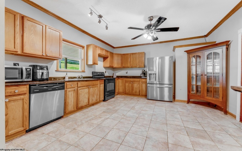 336 Gabbertville Road, Morgantown, West Virginia 26501, 2 Bedrooms Bedrooms, 6 Rooms Rooms,2 BathroomsBathrooms,Single Family Detached,For Sale,Gabbertville,10161364