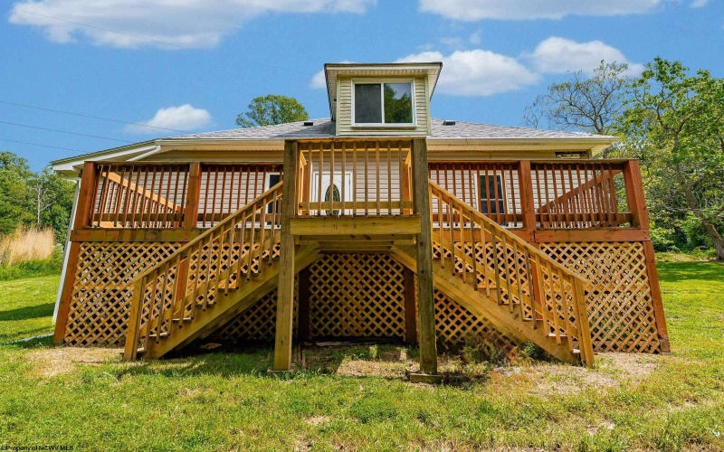 336 Gabbertville Road, Morgantown, West Virginia 26501, 2 Bedrooms Bedrooms, 6 Rooms Rooms,2 BathroomsBathrooms,Single Family Detached,For Sale,Gabbertville,10161364