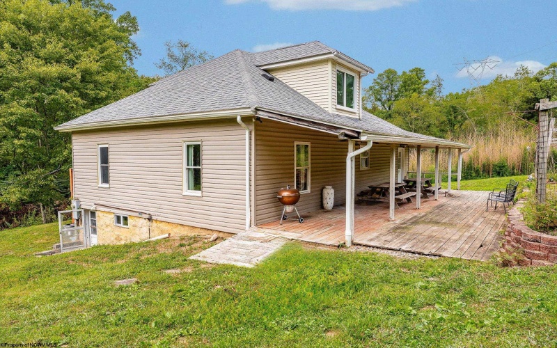 336 Gabbertville Road, Morgantown, West Virginia 26501, 2 Bedrooms Bedrooms, 6 Rooms Rooms,2 BathroomsBathrooms,Single Family Detached,For Sale,Gabbertville,10161364