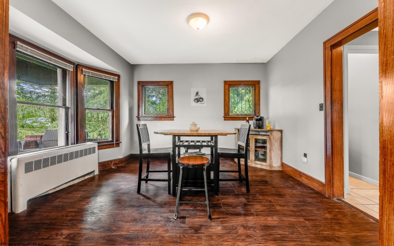 524 Pearl Avenue, Morgantown, West Virginia 26505, 3 Bedrooms Bedrooms, 7 Rooms Rooms,2 BathroomsBathrooms,Single Family Detached,For Sale,Pearl,10161348