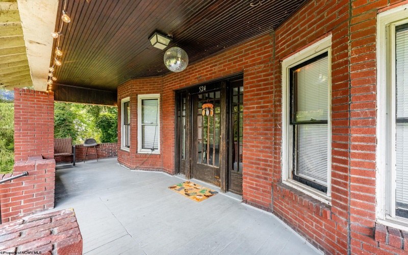 524 Pearl Avenue, Morgantown, West Virginia 26505, 3 Bedrooms Bedrooms, 7 Rooms Rooms,2 BathroomsBathrooms,Single Family Detached,For Sale,Pearl,10161348