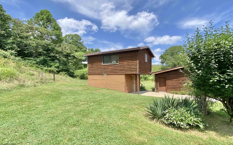 135 Cedar Lane, West Union, West Virginia 26456, 3 Bedrooms Bedrooms, 8 Rooms Rooms,2 BathroomsBathrooms,Single Family Detached,For Sale,Cedar,10161359