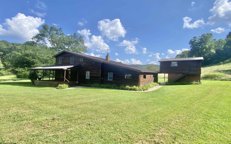 135 Cedar Lane, West Union, West Virginia 26456, 3 Bedrooms Bedrooms, 8 Rooms Rooms,2 BathroomsBathrooms,Single Family Detached,For Sale,Cedar,10161359