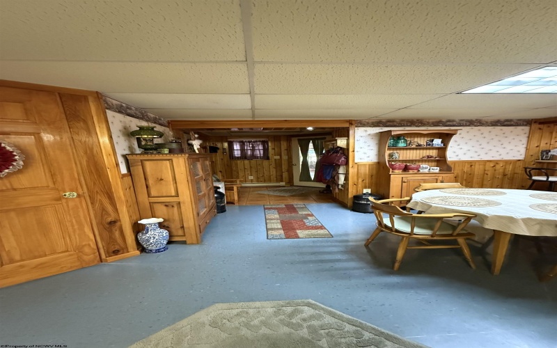 280 Mustang Alley, Huttonsville, West Virginia 26273, 5 Bedrooms Bedrooms, 23 Rooms Rooms,4 BathroomsBathrooms,Single Family Detached,For Sale,Mustang,10161370
