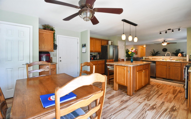 26 Appalachia Drive, Bruceton Mills, West Virginia 26525, 3 Bedrooms Bedrooms, 7 Rooms Rooms,2 BathroomsBathrooms,Single Family Detached,For Sale,Appalachia,10161369