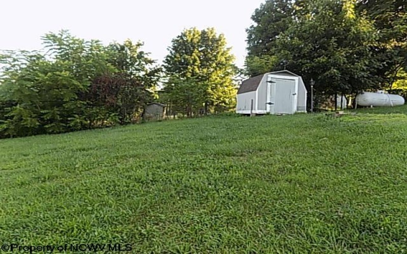 1076 Kingwood Pike, Morgantown, West Virginia 26508, 3 Bedrooms Bedrooms, 8 Rooms Rooms,2 BathroomsBathrooms,Single Family Detached,For Sale,Kingwood,10161367