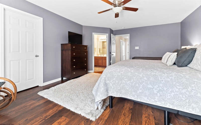 79 Tibbs Road, Morgantown, West Virginia 26508, 3 Bedrooms Bedrooms, 7 Rooms Rooms,2 BathroomsBathrooms,Single Family Attached,For Sale,Tibbs,10161395