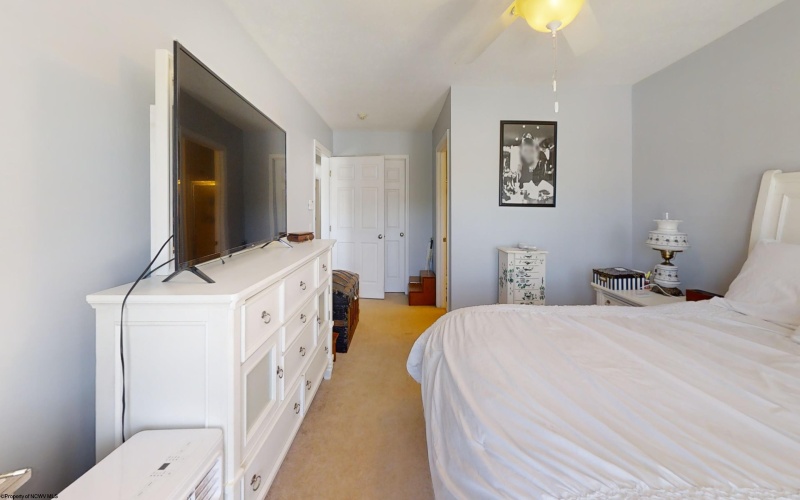 114 Barrington Court, Bridgeport, West Virginia 26330, 3 Bedrooms Bedrooms, 8 Rooms Rooms,2 BathroomsBathrooms,Single Family Attached,For Sale,Barrington,10161394