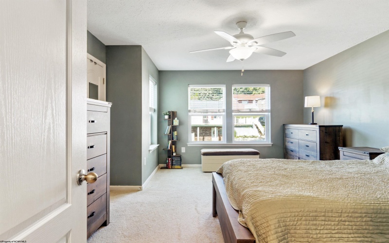 129 Inlet Street, Morgantown, West Virginia 26508, 3 Bedrooms Bedrooms, 6 Rooms Rooms,2 BathroomsBathrooms,Single Family Attached,For Sale,Inlet,10161393