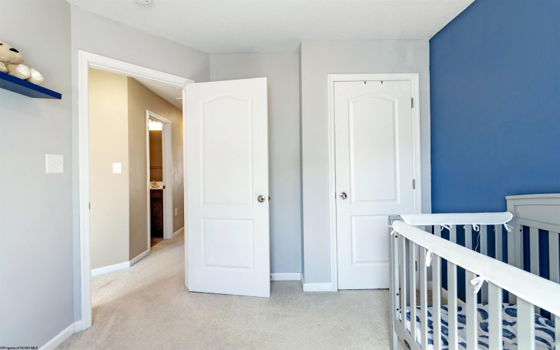 129 Inlet Street, Morgantown, West Virginia 26508, 3 Bedrooms Bedrooms, 6 Rooms Rooms,2 BathroomsBathrooms,Single Family Attached,For Sale,Inlet,10161393