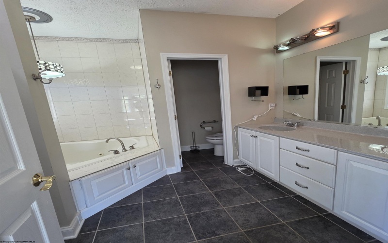 53 Bancroft Court, Bridgeport, West Virginia 26330, 5 Bedrooms Bedrooms, 10 Rooms Rooms,3 BathroomsBathrooms,Single Family Detached,For Sale,Bancroft,10161392