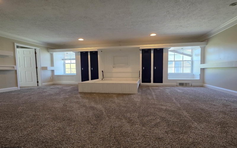 53 Bancroft Court, Bridgeport, West Virginia 26330, 5 Bedrooms Bedrooms, 10 Rooms Rooms,3 BathroomsBathrooms,Single Family Detached,For Sale,Bancroft,10161392