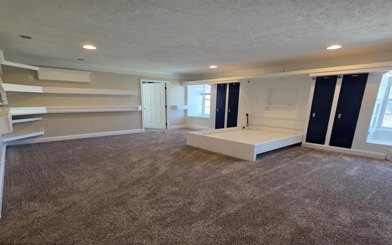 53 Bancroft Court, Bridgeport, West Virginia 26330, 5 Bedrooms Bedrooms, 10 Rooms Rooms,3 BathroomsBathrooms,Single Family Detached,For Sale,Bancroft,10161392