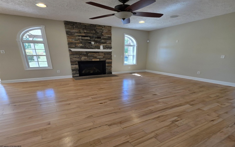 53 Bancroft Court, Bridgeport, West Virginia 26330, 5 Bedrooms Bedrooms, 10 Rooms Rooms,3 BathroomsBathrooms,Single Family Detached,For Sale,Bancroft,10161392