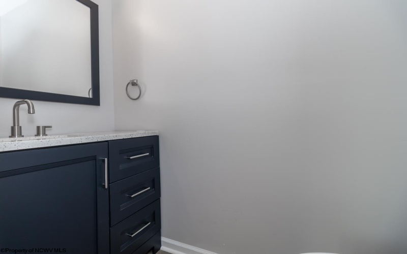 105 Northern Heights Drive, Clarksburg, West Virginia 26301, 4 Bedrooms Bedrooms, 6 Rooms Rooms,2 BathroomsBathrooms,Single Family Attached,For Sale,Northern Heights,10161383