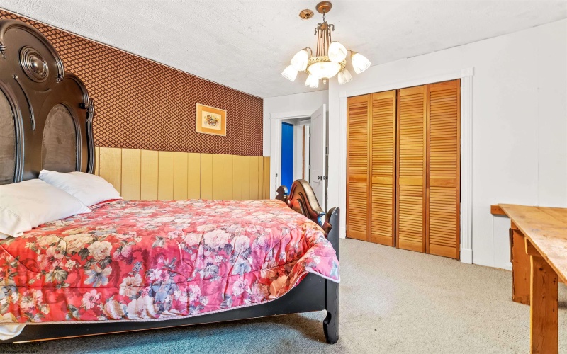 8 Drake Road, Morgantown, West Virginia 26501, 2 Bedrooms Bedrooms, 9 Rooms Rooms,1 BathroomBathrooms,Single Family Detached,For Sale,Drake,10161374