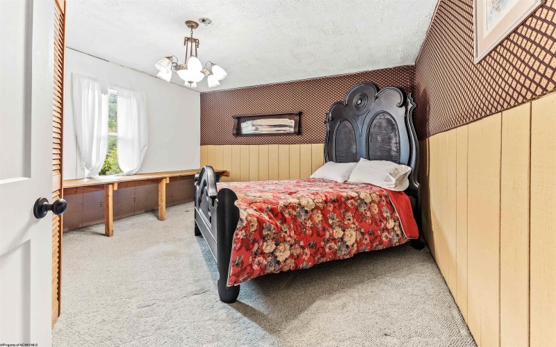 8 Drake Road, Morgantown, West Virginia 26501, 2 Bedrooms Bedrooms, 9 Rooms Rooms,1 BathroomBathrooms,Single Family Detached,For Sale,Drake,10161374
