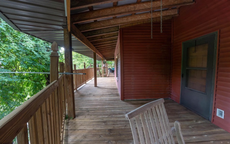 8 Drake Road, Morgantown, West Virginia 26501, 2 Bedrooms Bedrooms, 9 Rooms Rooms,1 BathroomBathrooms,Single Family Detached,For Sale,Drake,10161374