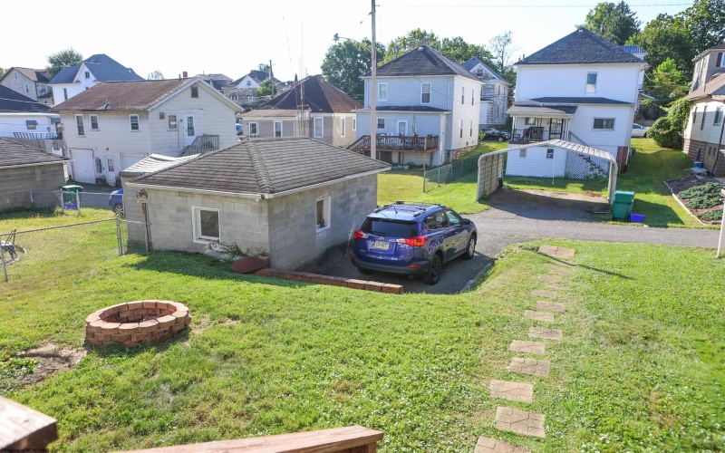 305 Saint Clair Street, Clarksburg, West Virginia 26301, 3 Bedrooms Bedrooms, 7 Rooms Rooms,2 BathroomsBathrooms,Single Family Detached,For Sale,Saint Clair,10161372