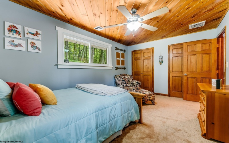 506 Hoyes Sang Run Road, Friendsville, Maryland 21531, 4 Bedrooms Bedrooms, 11 Rooms Rooms,2 BathroomsBathrooms,Single Family Detached,For Sale,Hoyes Sang Run,10161380