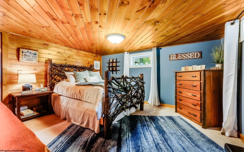 506 Hoyes Sang Run Road, Friendsville, Maryland 21531, 4 Bedrooms Bedrooms, 11 Rooms Rooms,2 BathroomsBathrooms,Single Family Detached,For Sale,Hoyes Sang Run,10161380