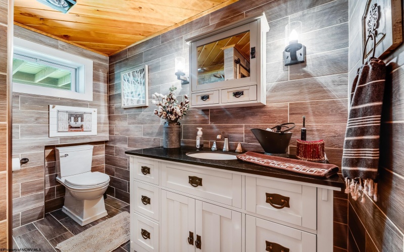 506 Hoyes Sang Run Road, Friendsville, Maryland 21531, 4 Bedrooms Bedrooms, 11 Rooms Rooms,2 BathroomsBathrooms,Single Family Detached,For Sale,Hoyes Sang Run,10161380