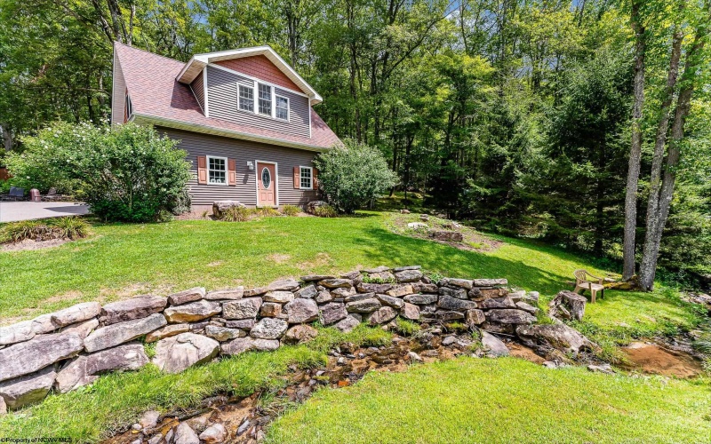506 Hoyes Sang Run Road, Friendsville, Maryland 21531, 4 Bedrooms Bedrooms, 11 Rooms Rooms,2 BathroomsBathrooms,Single Family Detached,For Sale,Hoyes Sang Run,10161380
