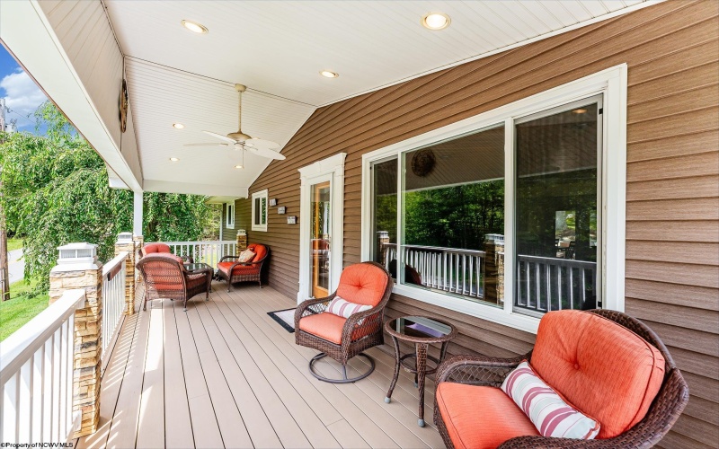 506 Hoyes Sang Run Road, Friendsville, Maryland 21531, 4 Bedrooms Bedrooms, 11 Rooms Rooms,2 BathroomsBathrooms,Single Family Detached,For Sale,Hoyes Sang Run,10161380