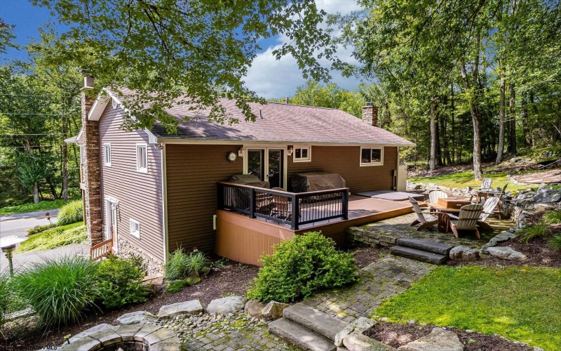 506 Hoyes Sang Run Road, Friendsville, Maryland 21531, 4 Bedrooms Bedrooms, 11 Rooms Rooms,2 BathroomsBathrooms,Single Family Detached,For Sale,Hoyes Sang Run,10161380