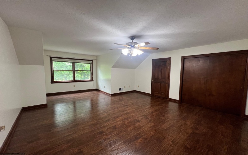 59 Amber Lane, Fairmont, West Virginia 26554, 4 Bedrooms Bedrooms, 8 Rooms Rooms,3 BathroomsBathrooms,Single Family Detached,For Sale,Amber,10161381