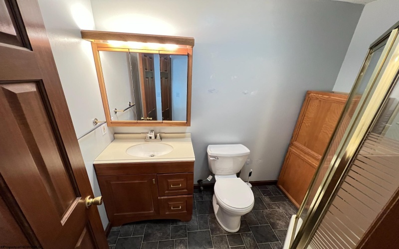59 Amber Lane, Fairmont, West Virginia 26554, 4 Bedrooms Bedrooms, 8 Rooms Rooms,3 BathroomsBathrooms,Single Family Detached,For Sale,Amber,10161381